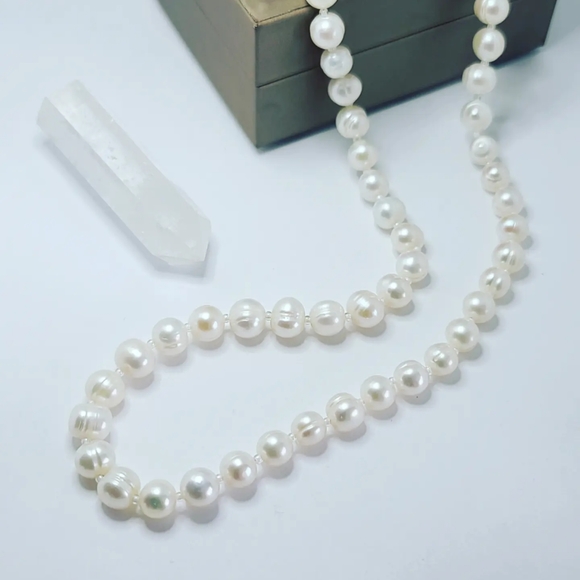 Freshwater Pearl necklace - Picture 3 of 4
